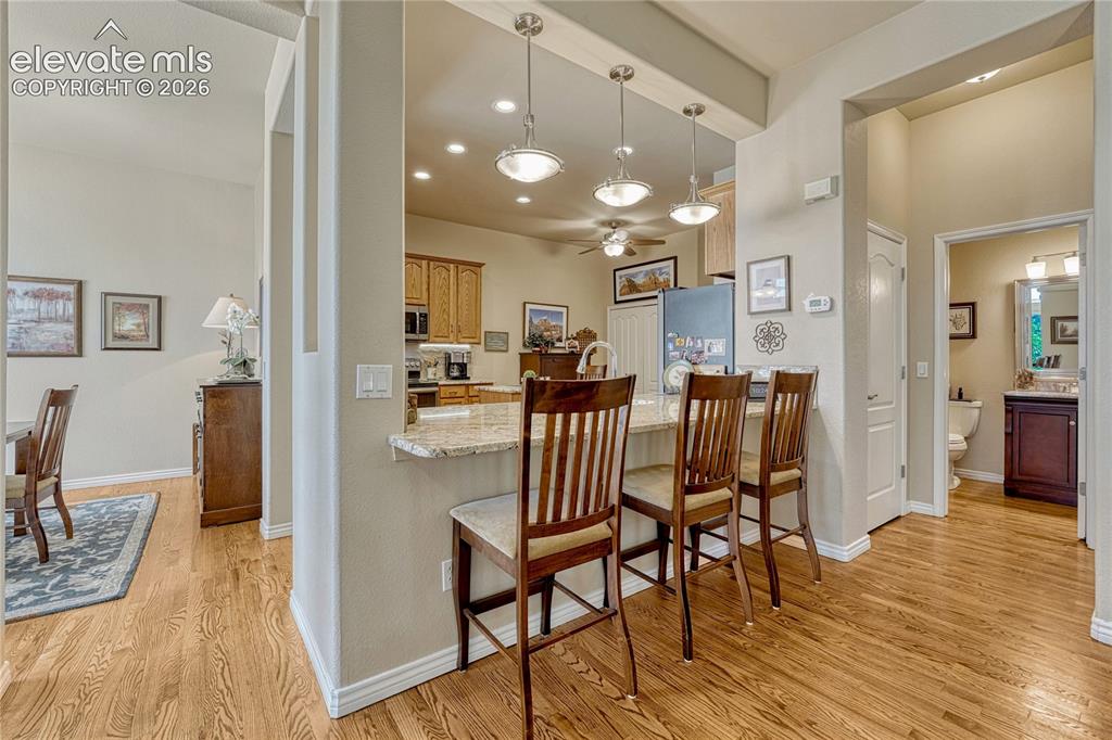 Image 11 of 47: Breakfast Area