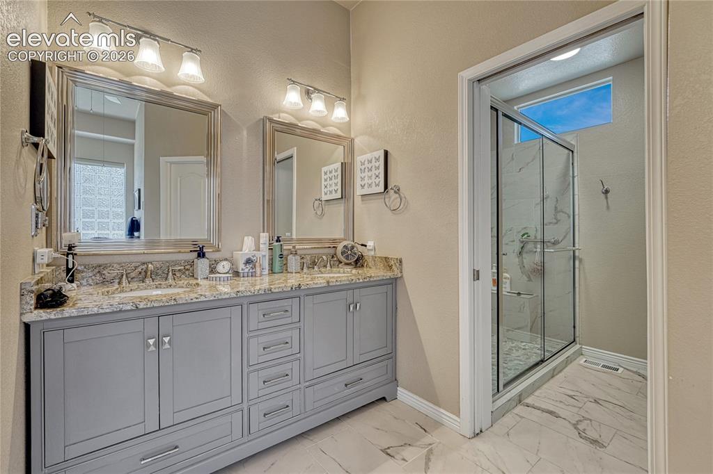 Image 23 of 47: Master Bathroom