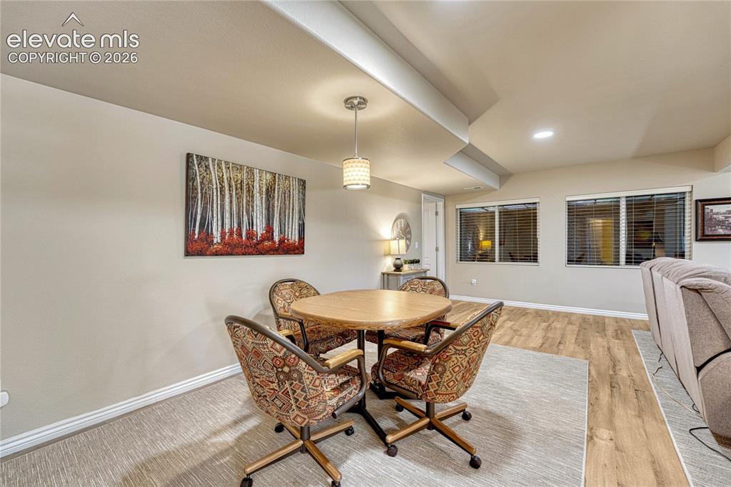 Image 34 of 47: Family Room