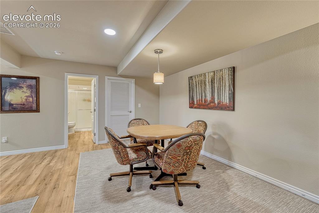 Image 35 of 47: Family Room