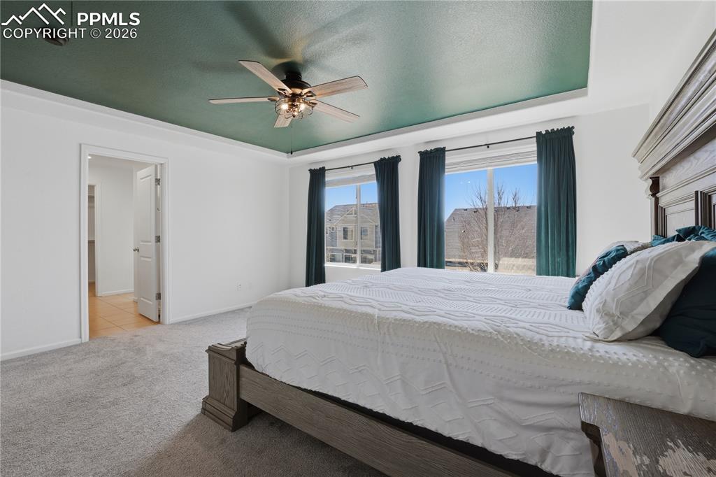 Image 18 of 42: Bedroom