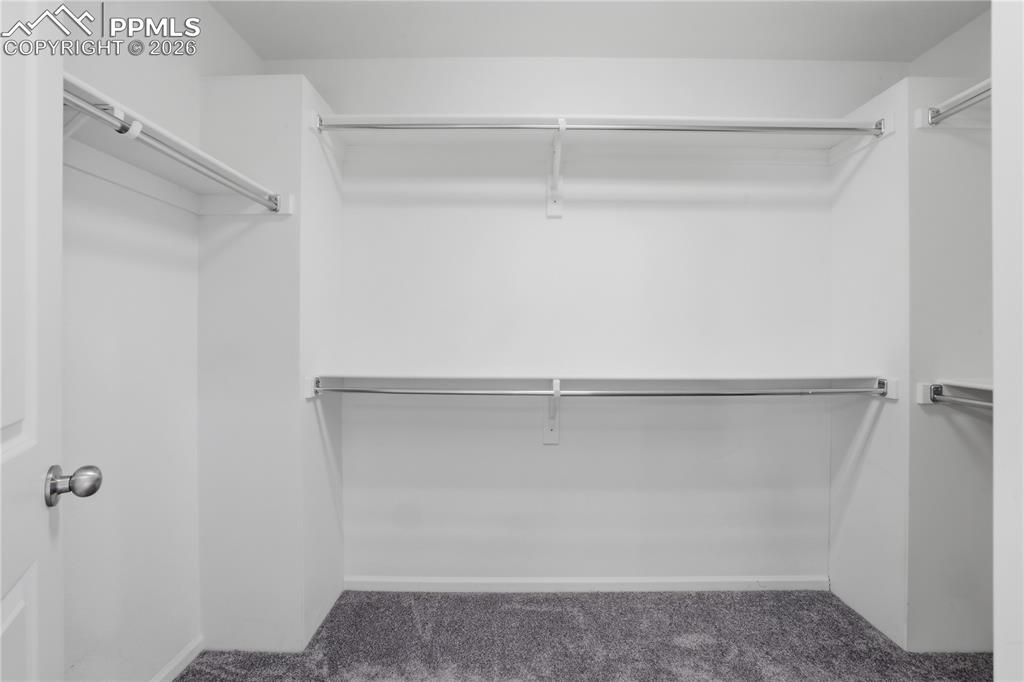 Image 22 of 42: Closet