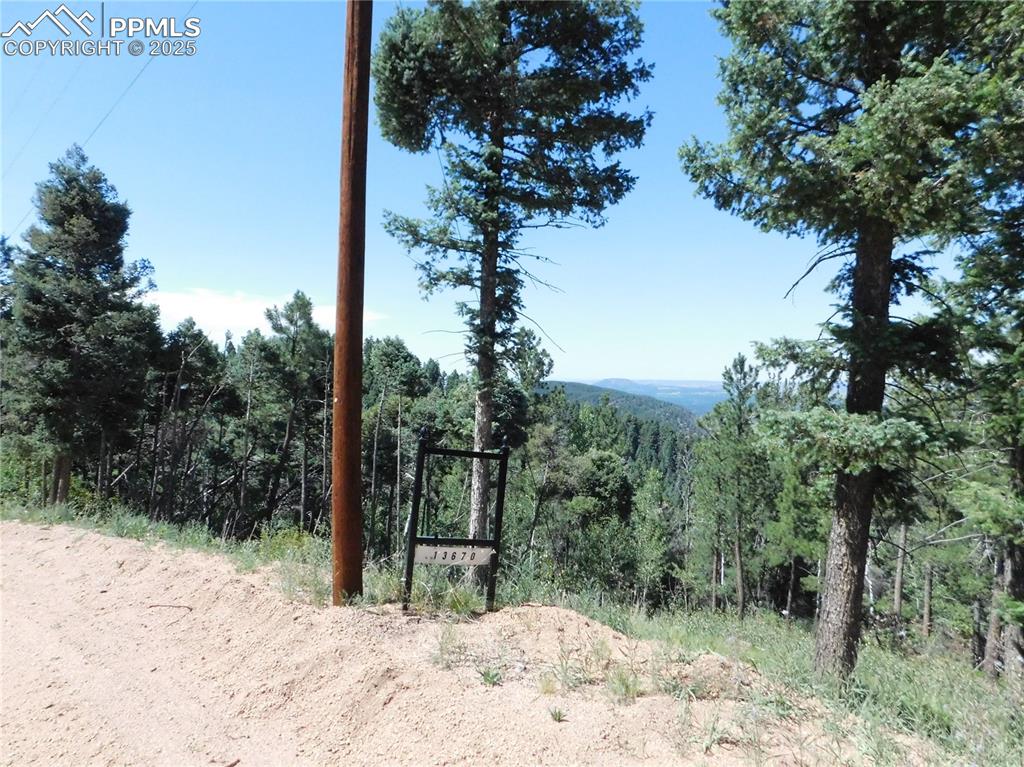 Image 28 of 33: View