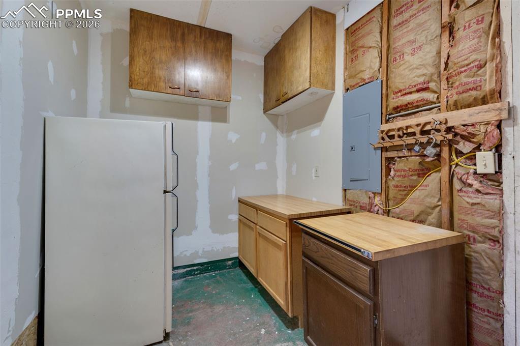 Image 17 of 41: Mud Room