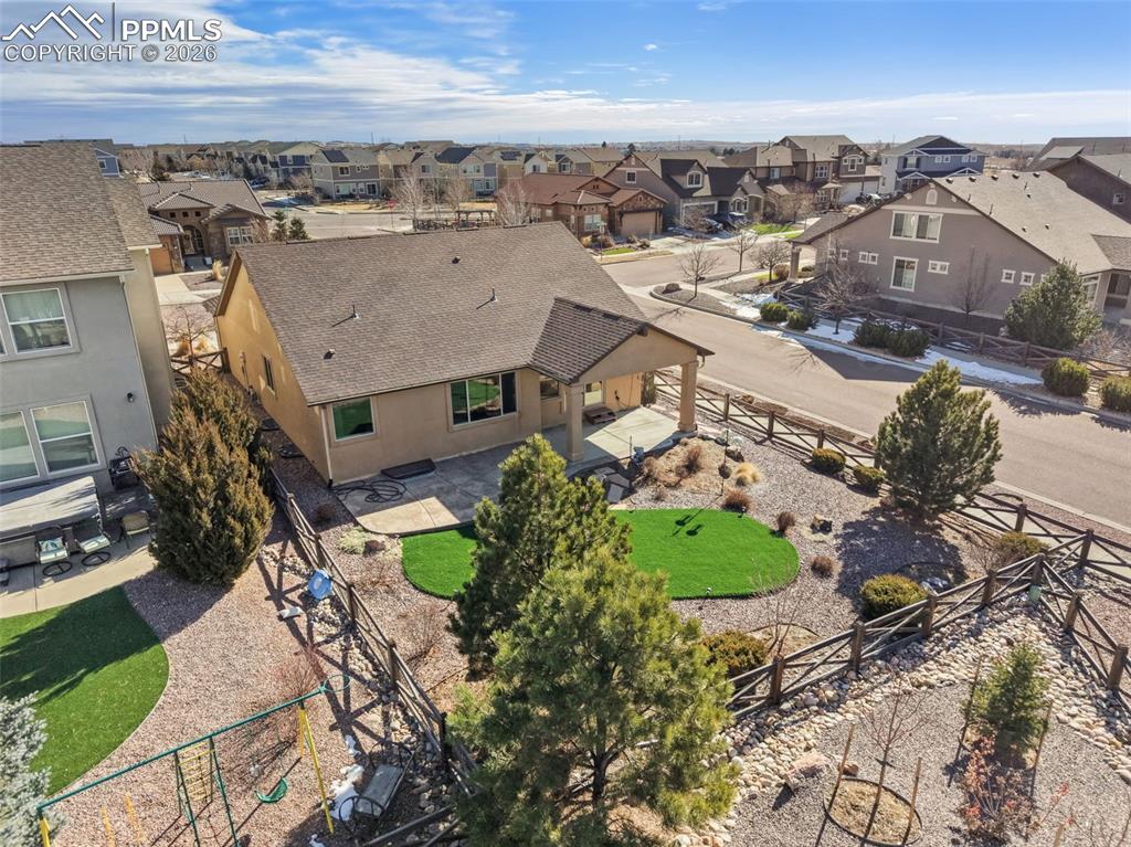 Image 31 of 36: Fully Fenced Backyard!