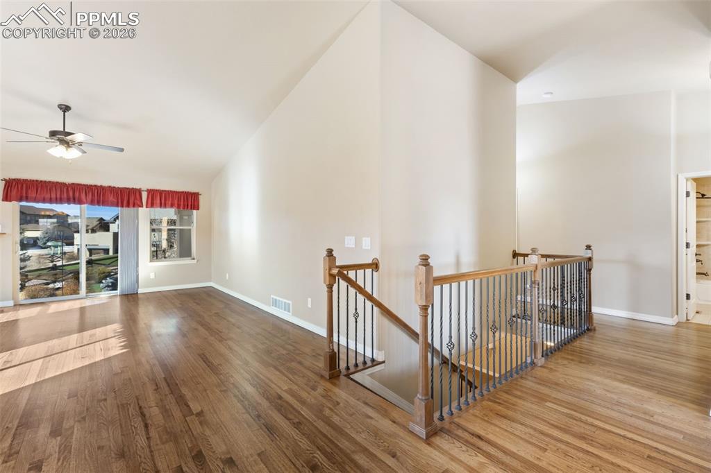 Image 5 of 36: Stunning Oak Hardwood Floors!