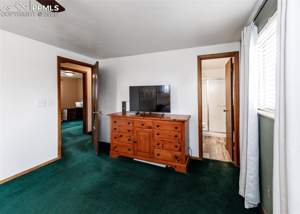 Image 17 of 41: Master Bedroom