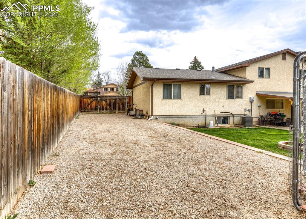 Image 37 of 41: RV Parking