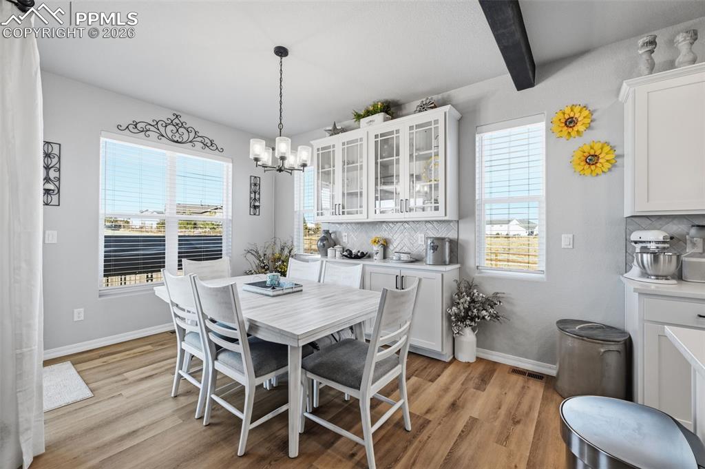 Image 12 of 47: Dining Area