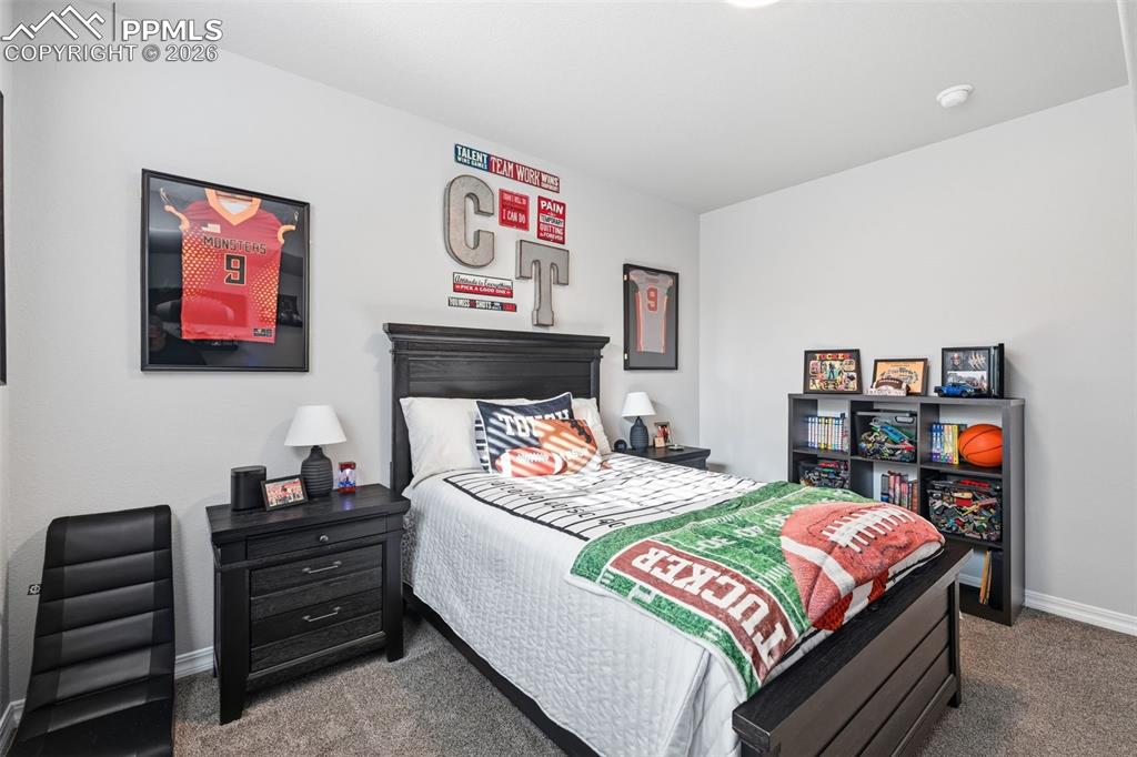 Image 28 of 47: Bedroom