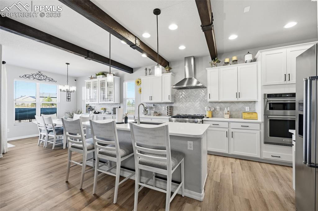 Image 8 of 47: Kitchen