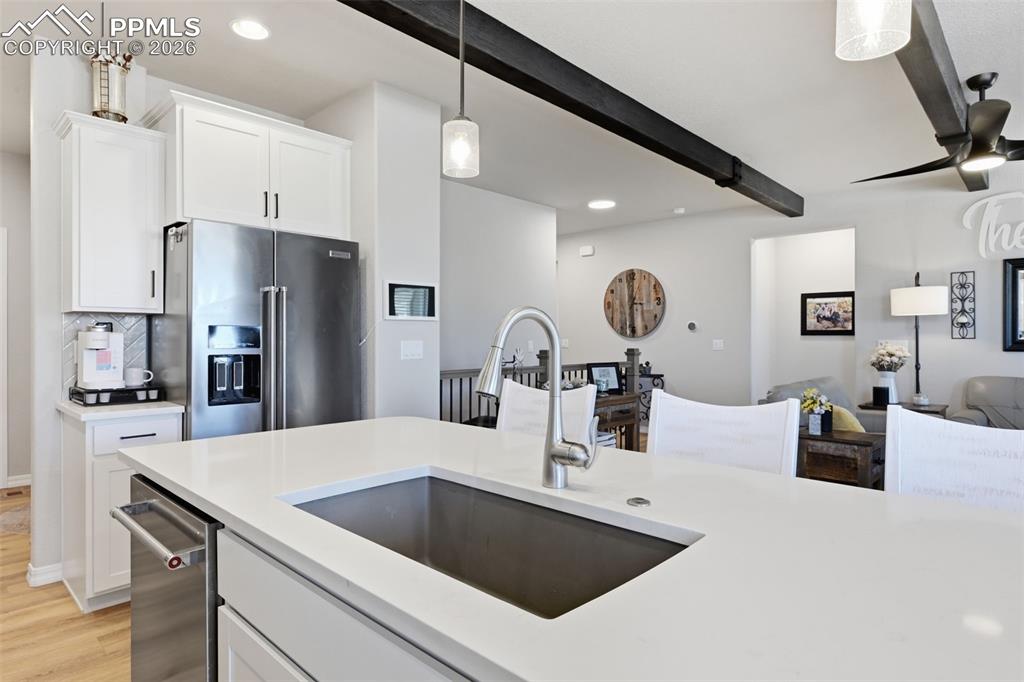 Image 9 of 47: Kitchen