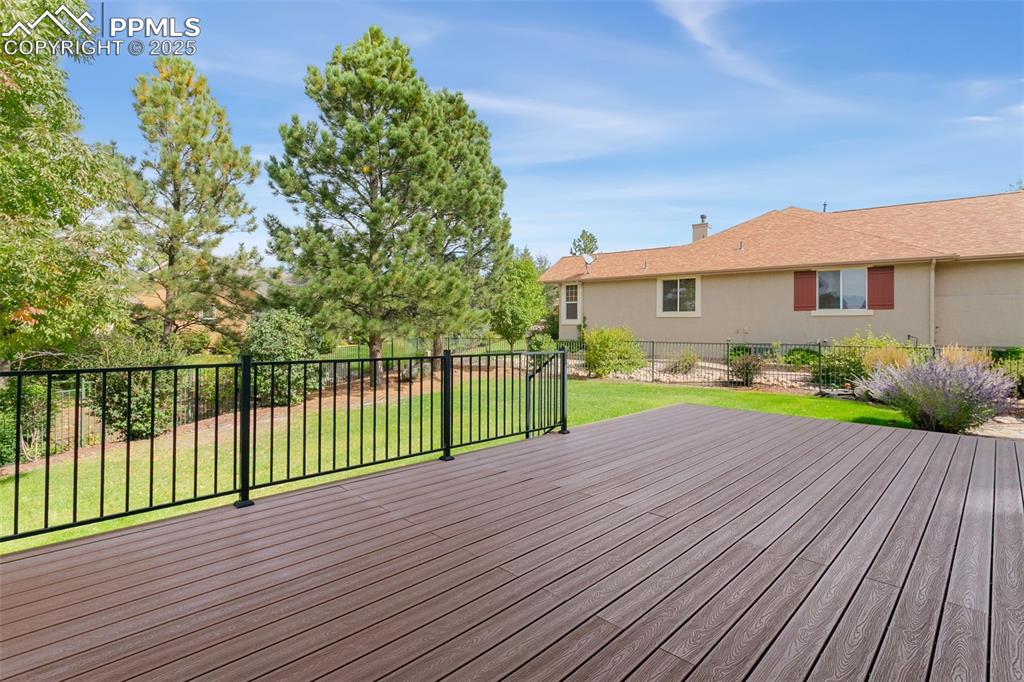 Image 35 of 37: View of deck