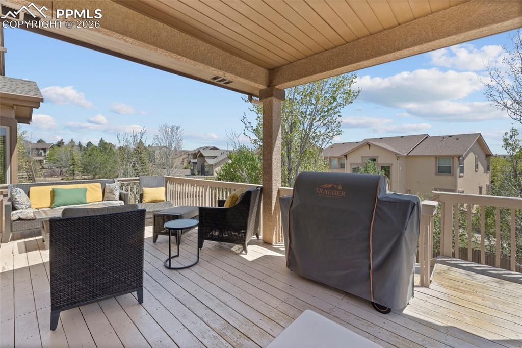 Image 36 of 49: Deck