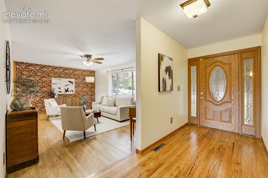 Image 5 of 38: Entry way worth entering. 
