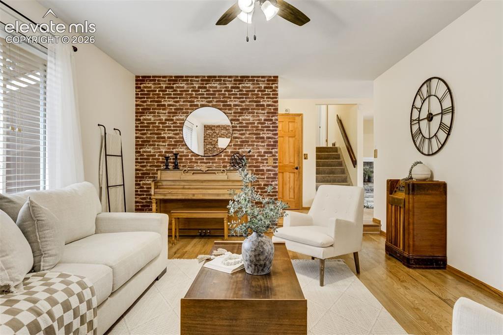 Image 8 of 38: Enough space to host the whole neighborhood. 