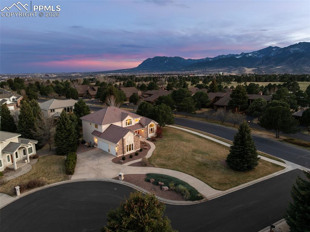 Image 45 of 50: No Description Available