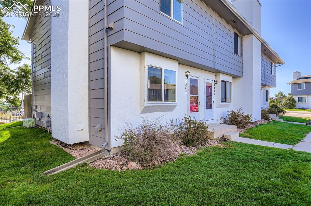 Image 4 of 24: Front of the Home