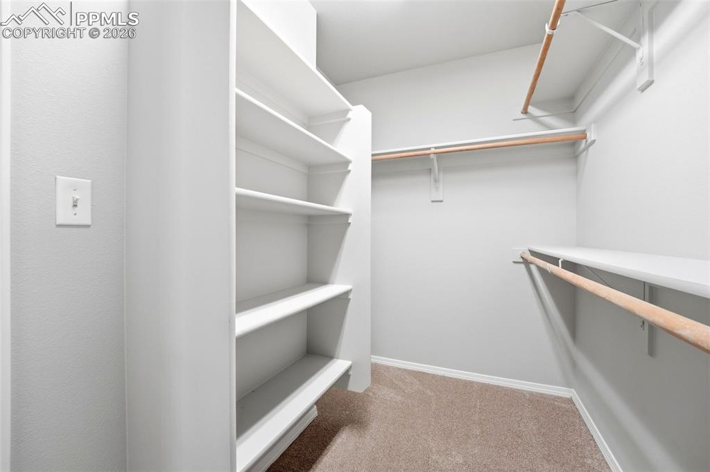 Image 24 of 41: Walk-In Closets