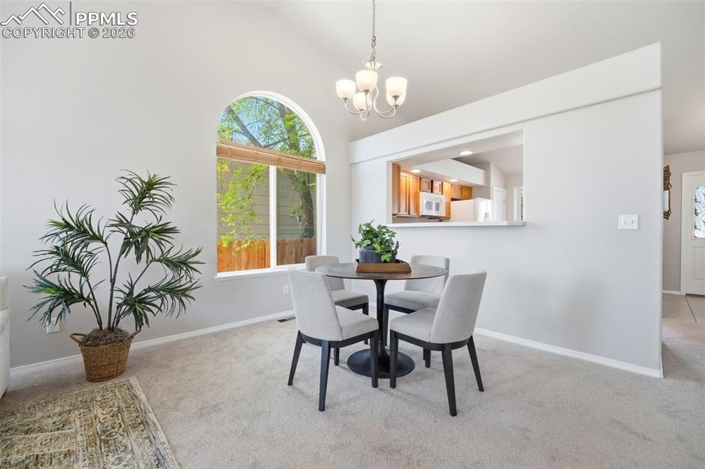 Image 8 of 41: Dining Area