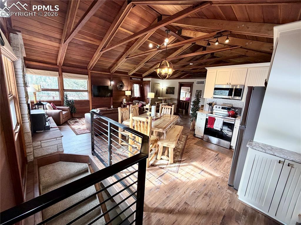 Image 2 of 20: Other