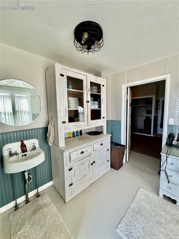 Image 20 of 50: Other