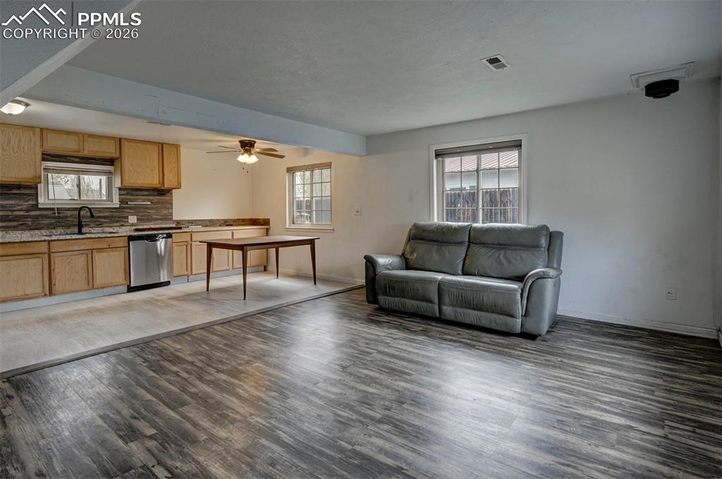 Image 8 of 41: Living Room