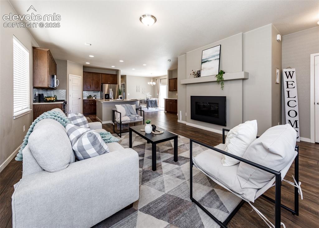 Image 10 of 49: Living Room