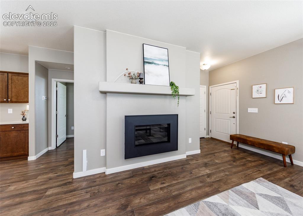 Image 11 of 49: Living Room