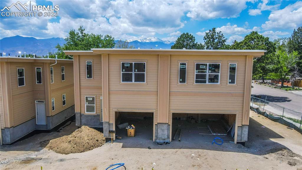 Listing 1889374, Image 12 of 18