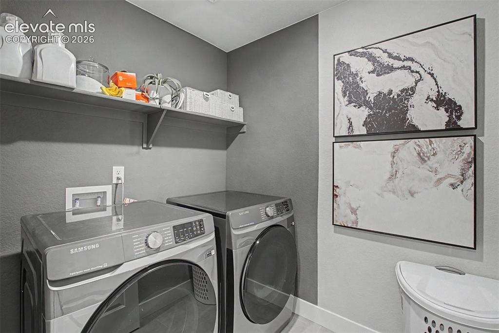Image 23 of 46: Laundry