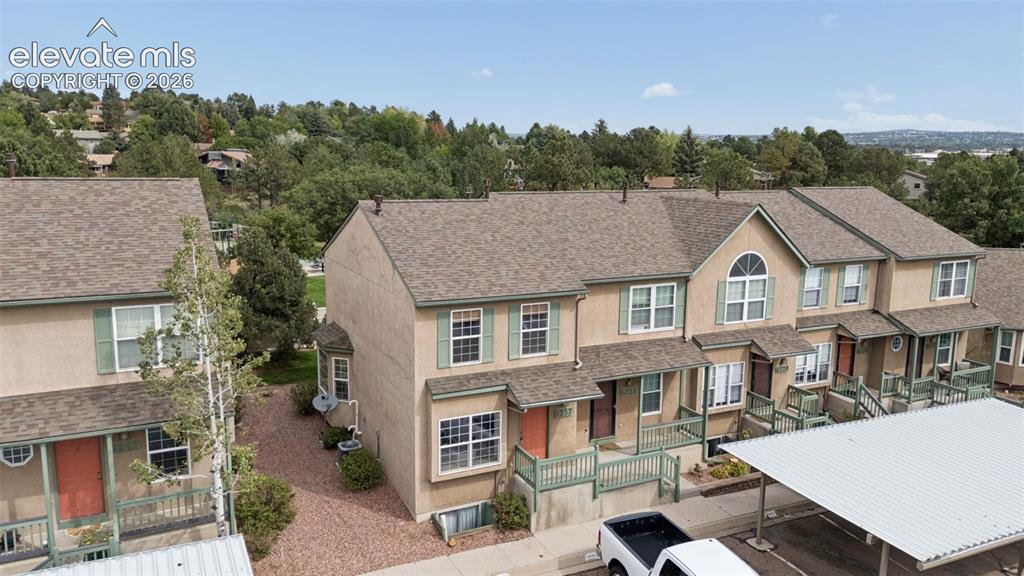 Caption: End Unit Townhome Backing to the Park