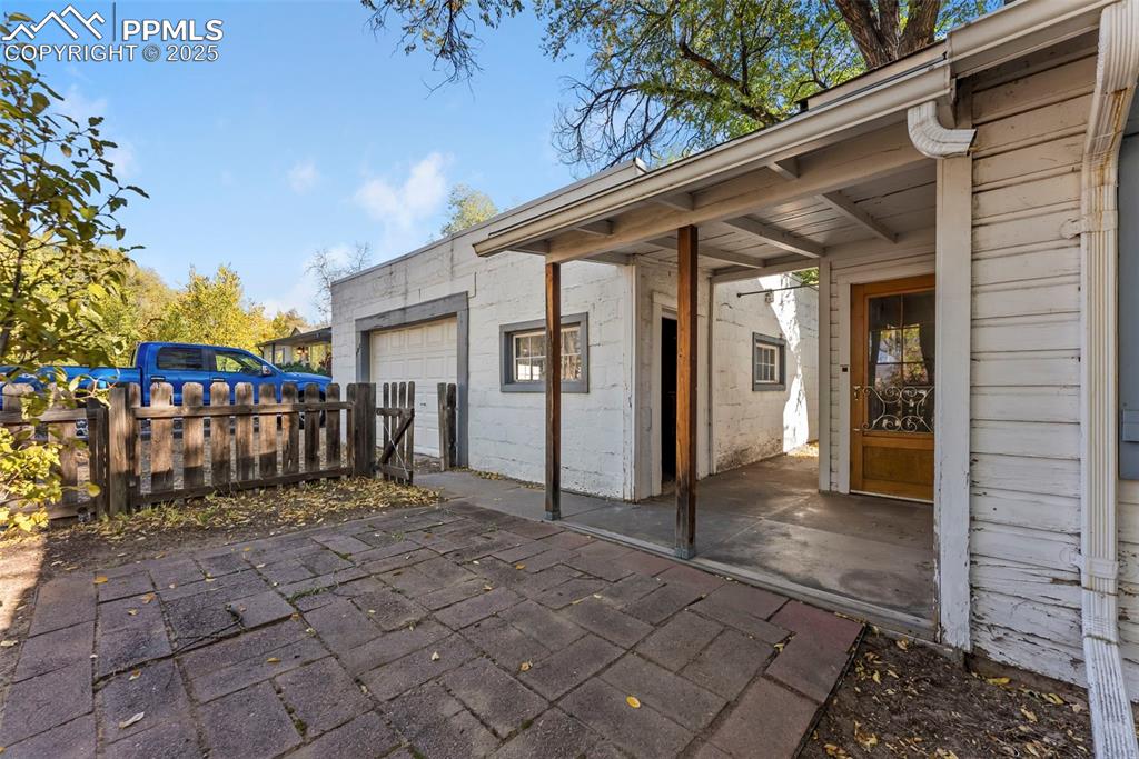 Image 4 of 48: Patio