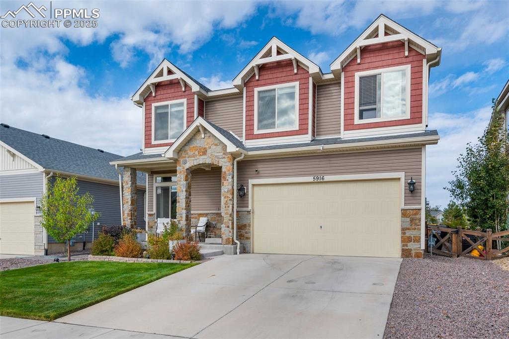 Image 11 of 48: Front of Structure