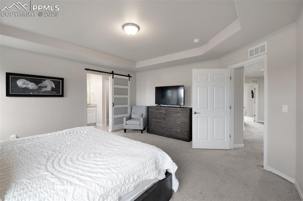 Image 30 of 48: Bedroom