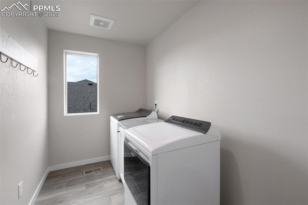 Image 43 of 48: Laundry