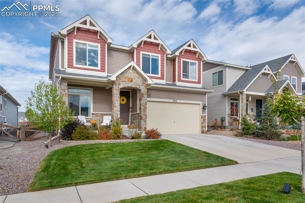 Image 9 of 48: Front of Structure