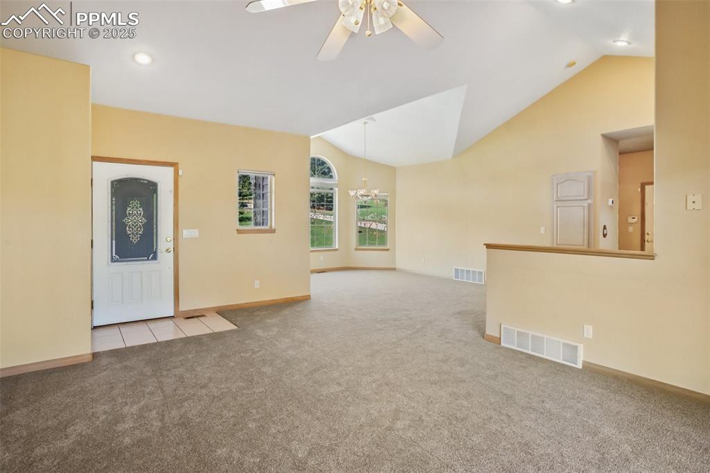 Image 10 of 50: Living Room