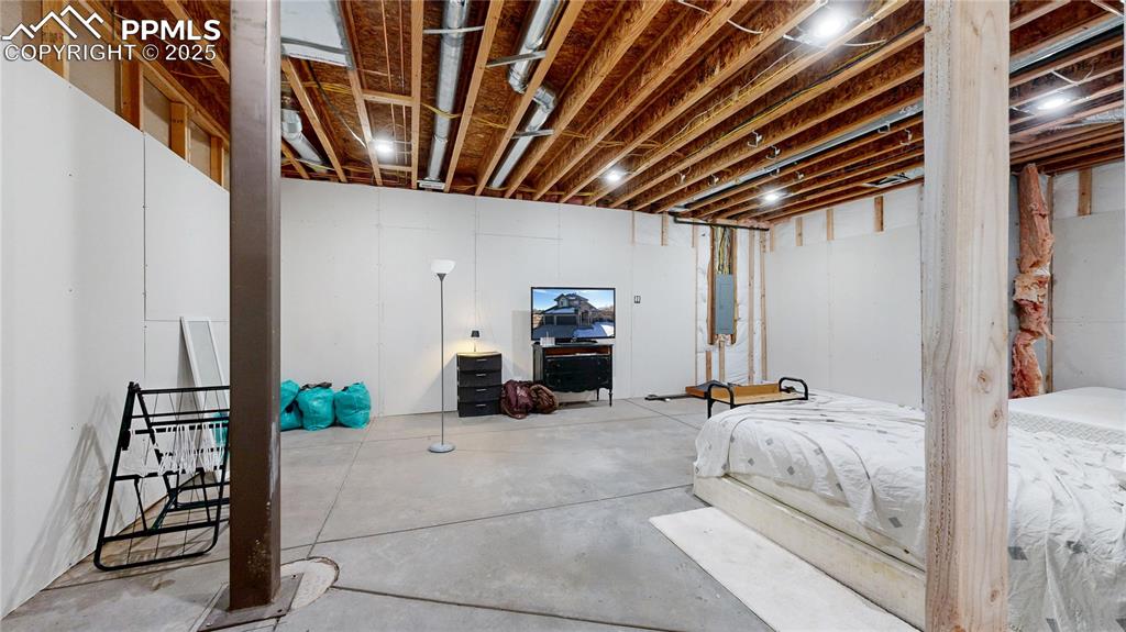 Image 34 of 39: Basement