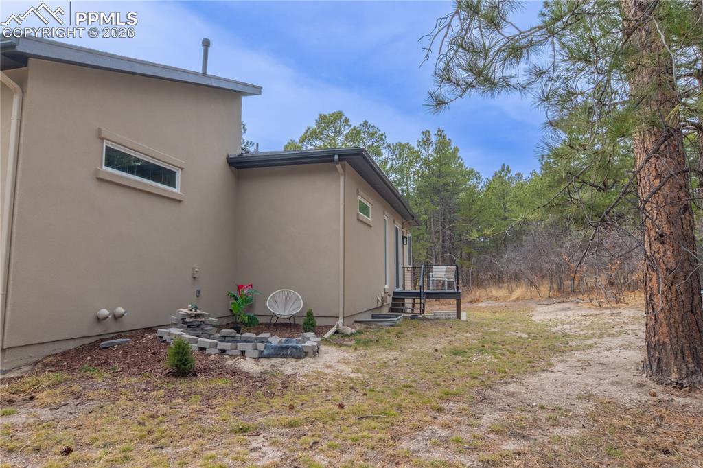 Image 46 of 50: Side of Structure