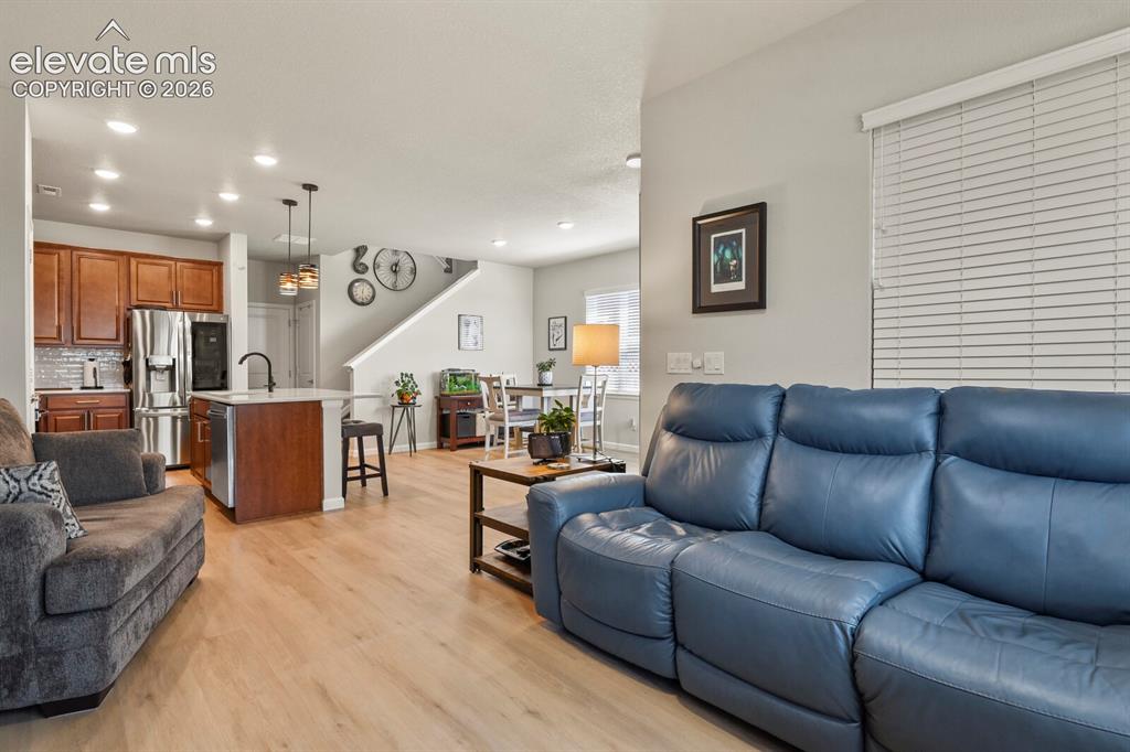 Image 5 of 20: Living Room
