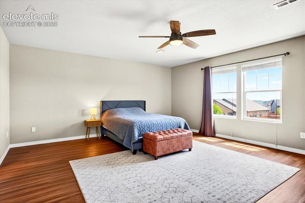 Image 31 of 50: Master Bedroom