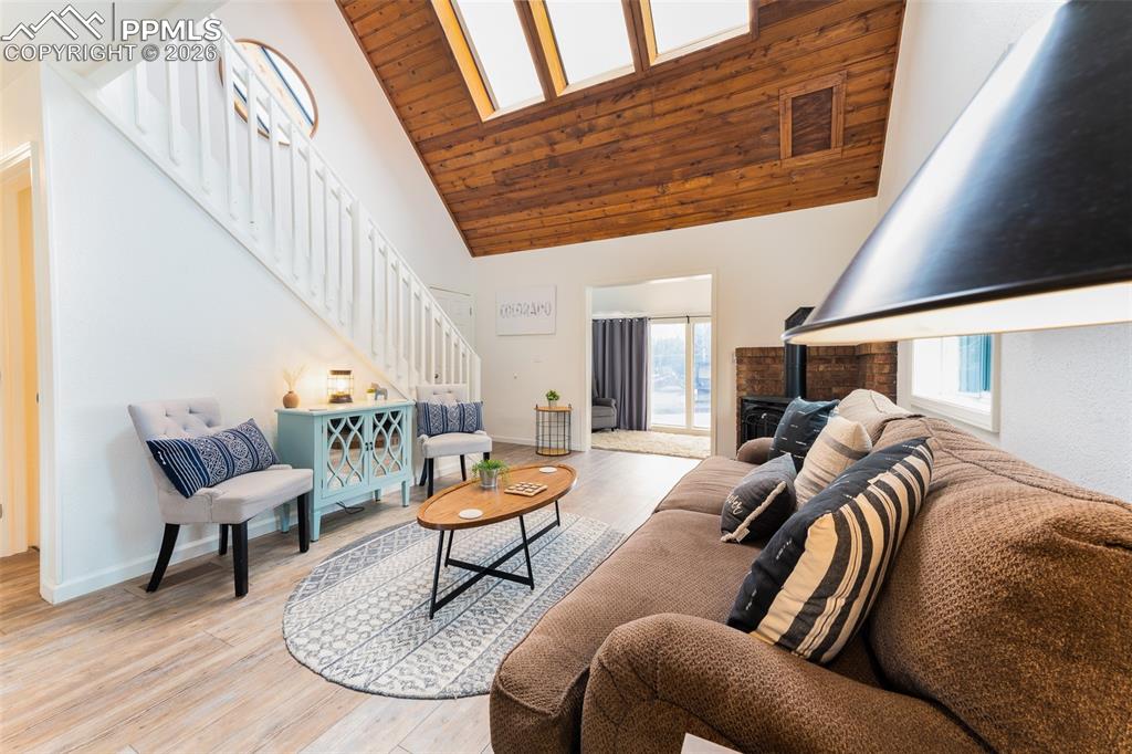 Image 17 of 42: No Description Available