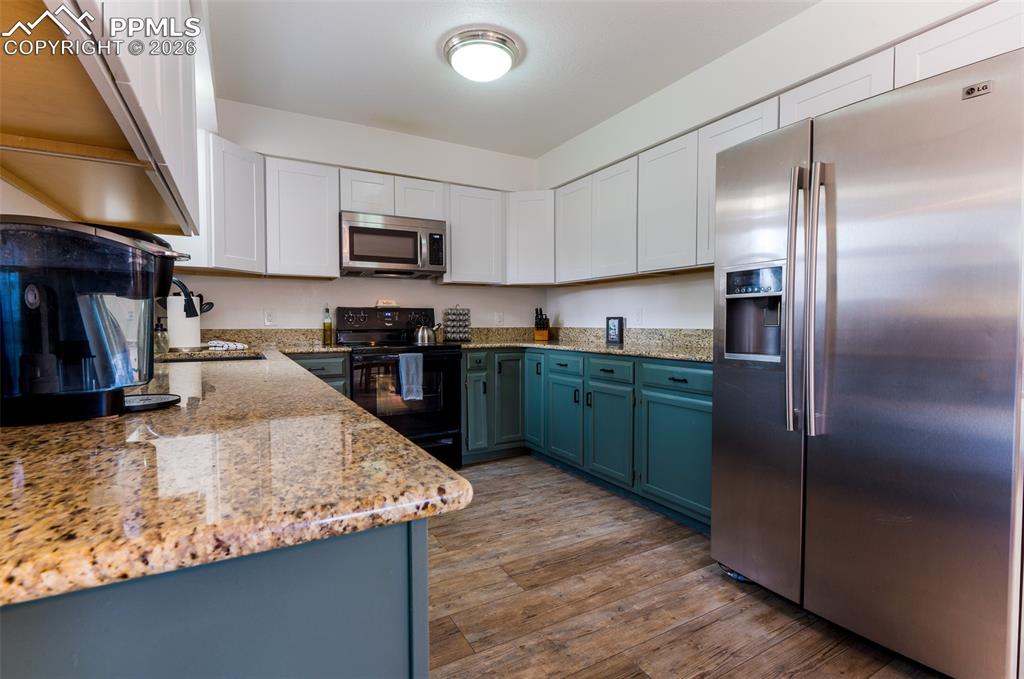 Image 2 of 42: No Description Available