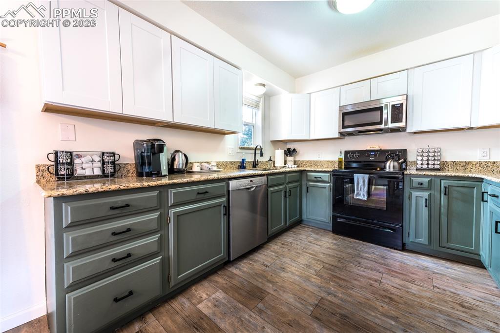 Image 3 of 42: No Description Available