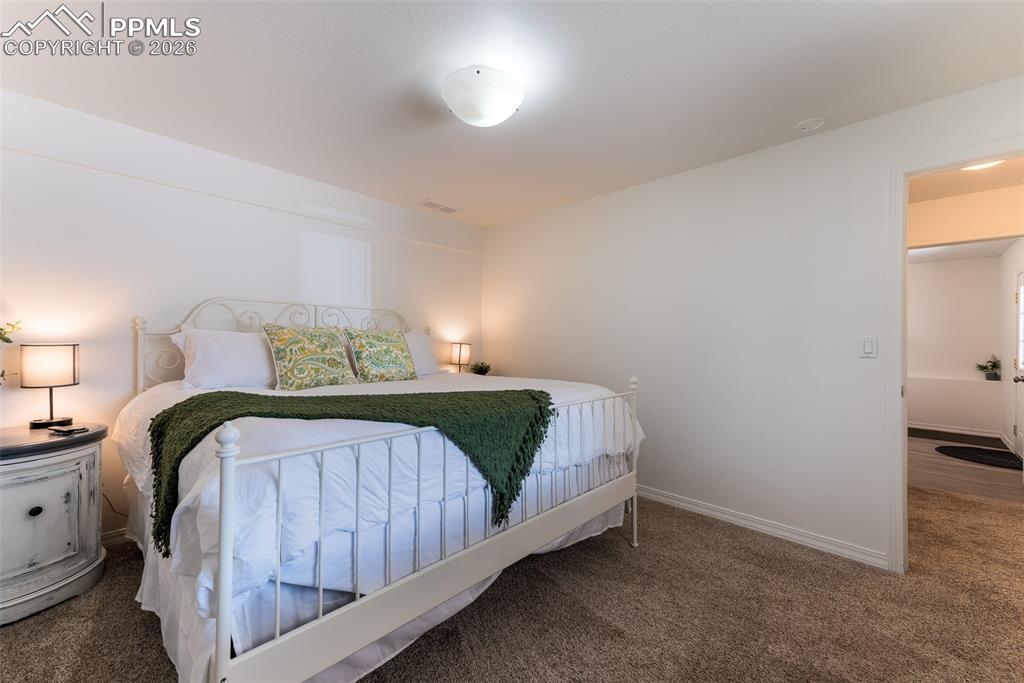 Image 33 of 42: No Description Available