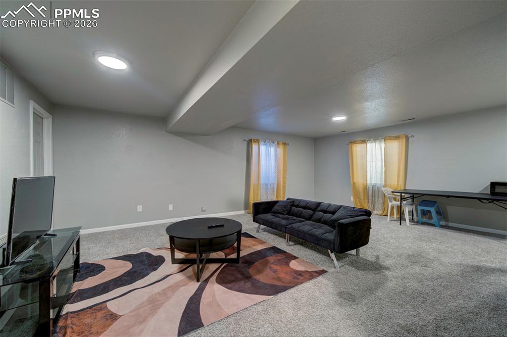 Image 12 of 18: Living Room