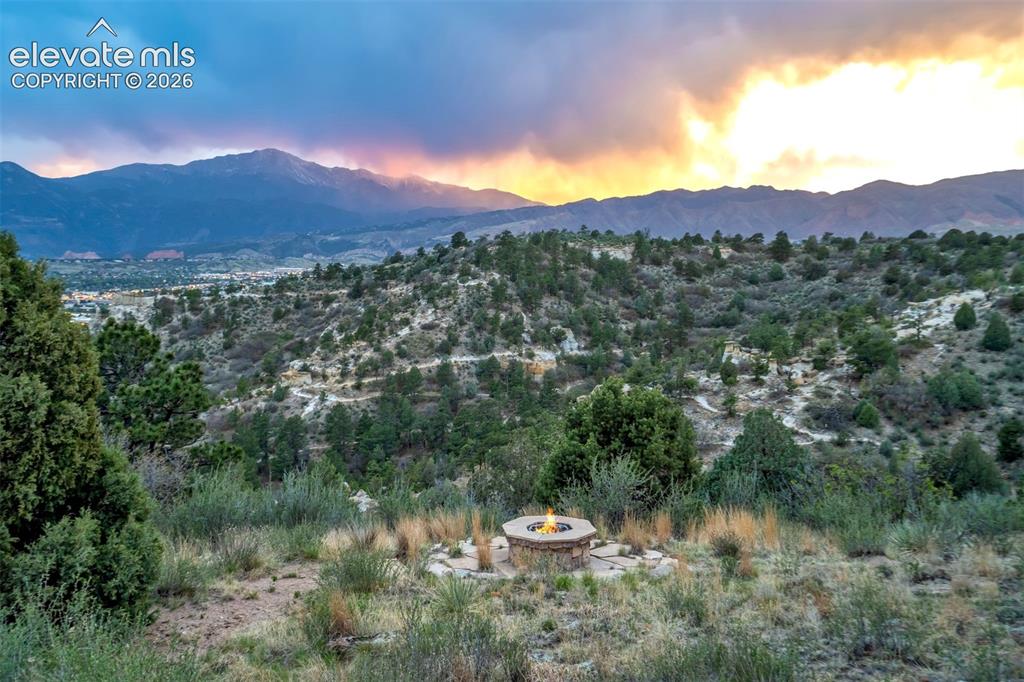 Image 49 of 50: View