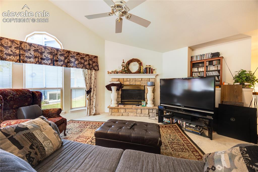 Image 5 of 26: Living Room