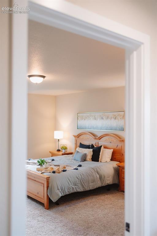 Image 17 of 50: Primary Bedroom - upper
